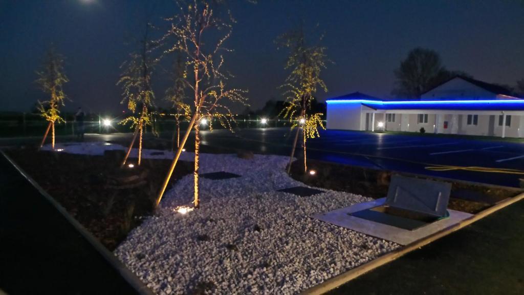 Airport-Hotel Mauregard Екстериор снимка